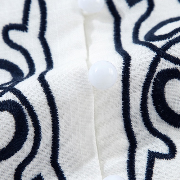 White Floral Embroidered Shirred Sleeve Elegant Shirt - Picture 7 of 12